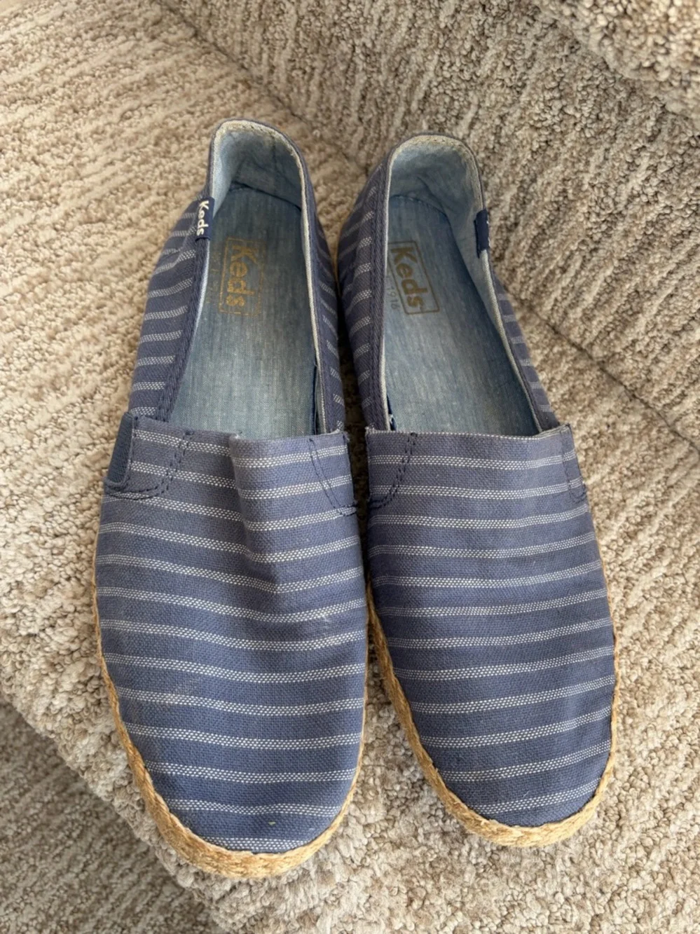 Keds Women's Chillax A-Line Blue Striped Espadrille Sneakers. Size 11